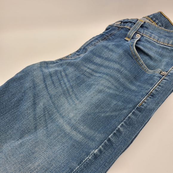 Levi's 513 Jeans / 30x32 / Dark Blue Denim - Picture 2 of 7